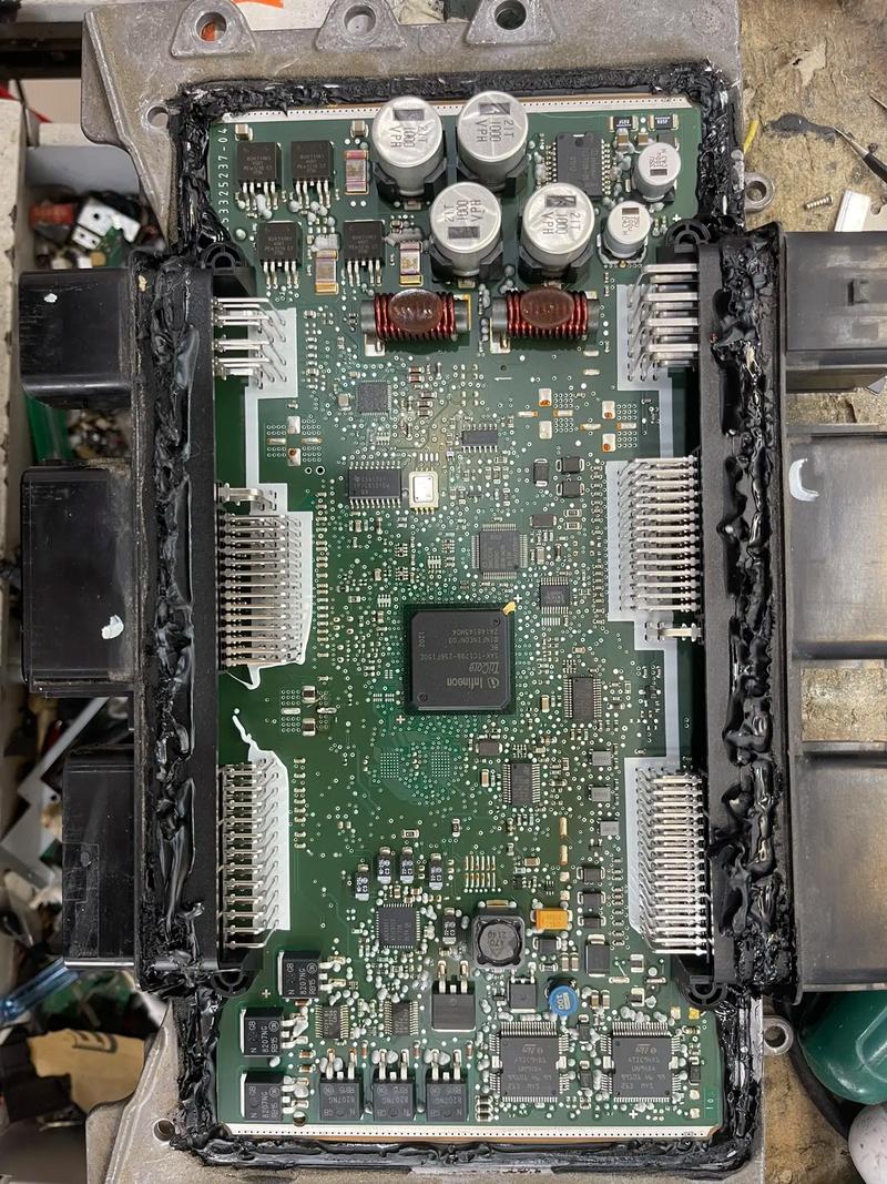 汽车电脑板维修 核心技术解读与专业培训指南